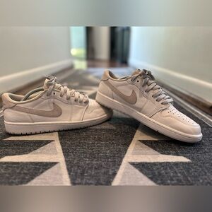 Jordan Sneakers in Light Gray and Cream
